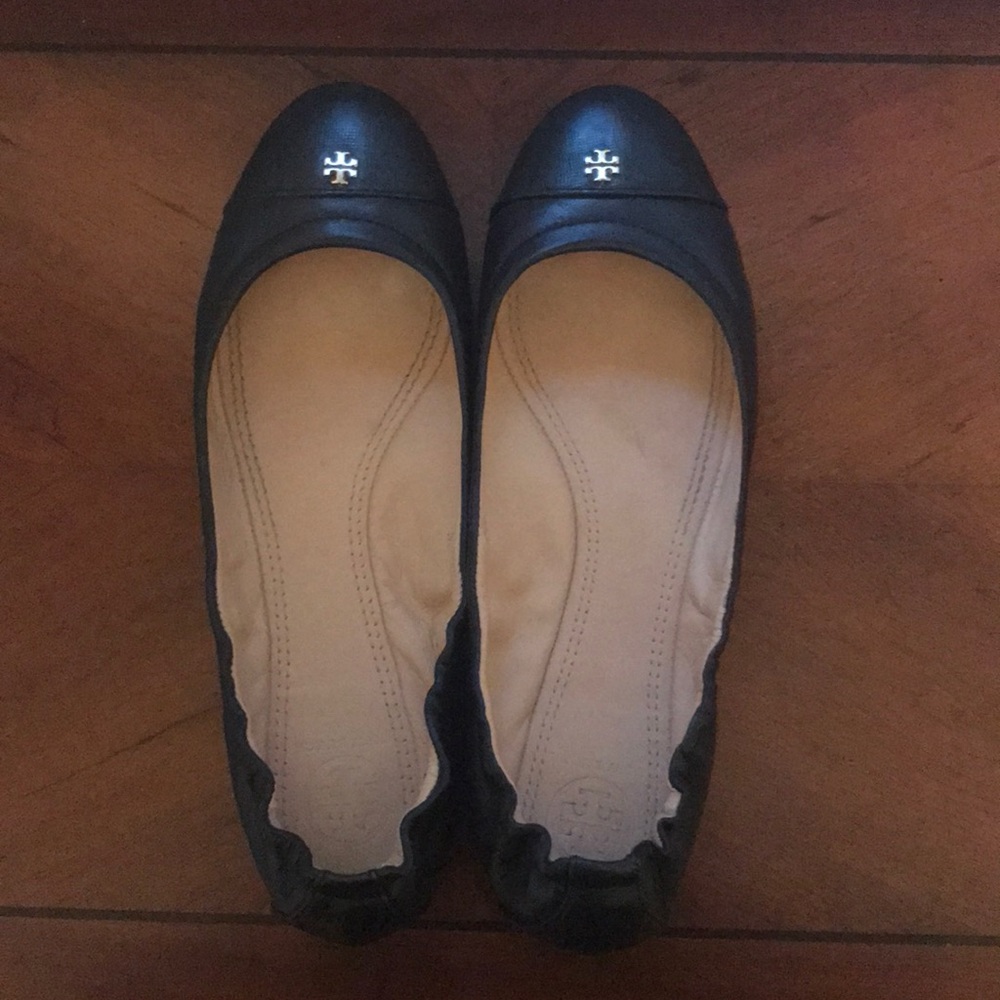 Tory Burch Navy York Flats, size 8, GUC